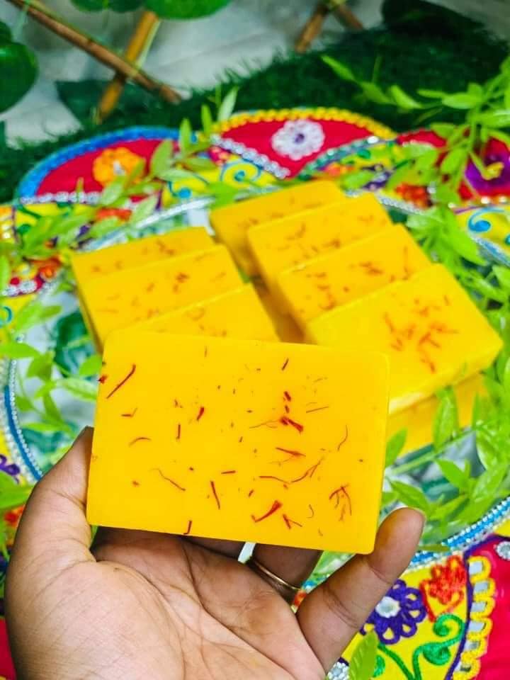 ( ১ পিস ) Saffron Goat Milk Handmade Soap