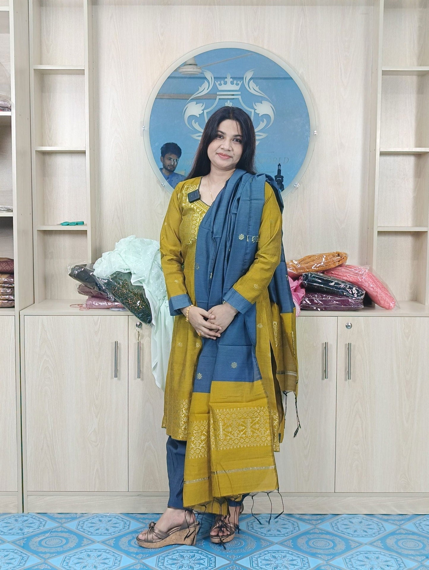 হাফ সিল্ক জামদানি তাঁত কাজের সালোয়ার কামিজ-বাসন্তী+অ্যাশ মিক্স কালার - China To BD Web
