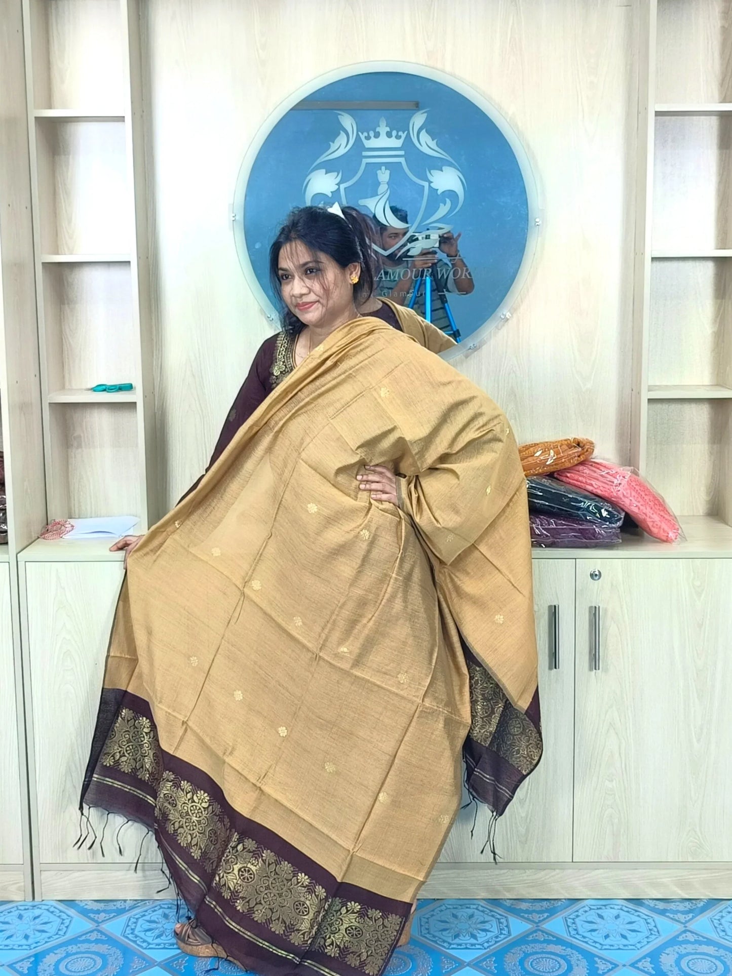৪ কালার কোম্ব-হাফ সিল্ক জামদানি তাঁত কাজের সালোয়ার কামিজ