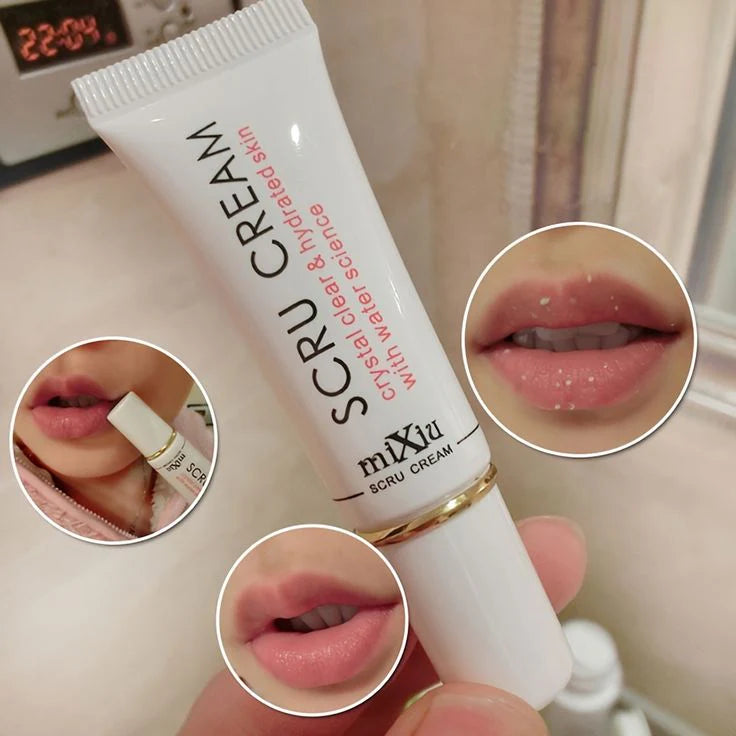 Moisturizing Full Lips Exfoliating Lip Scrub