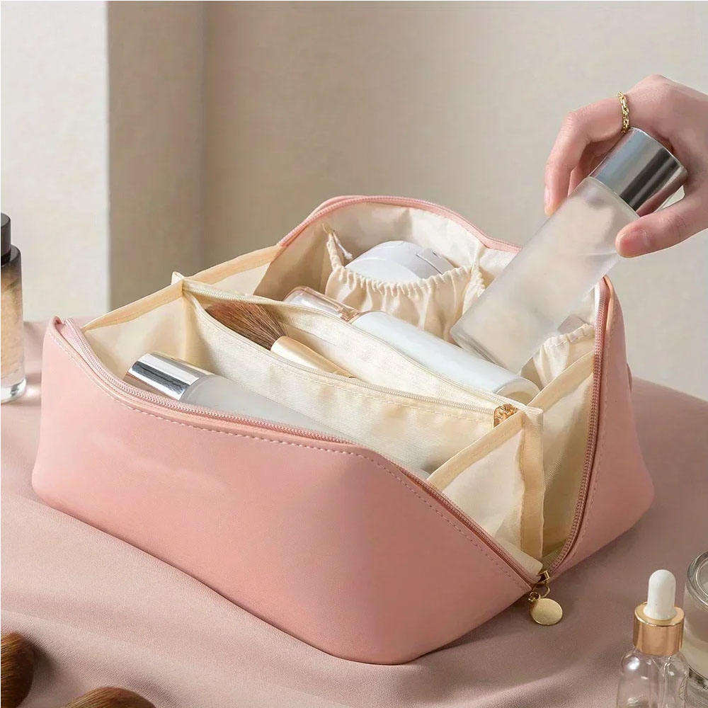 👜✨ Portable Makeup Organizer Bag -- Cream Color – ট্রাভেল ফ্রেন্ডলি কসমেটিক স্টোরেজ ব্যাগ ✨👜