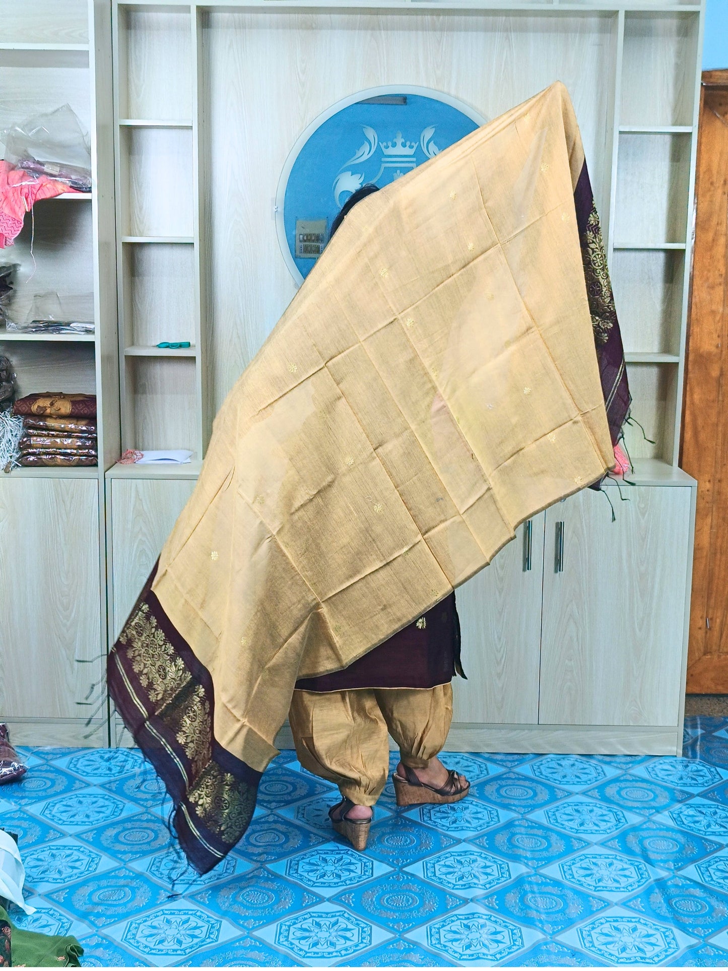 হাফ সিল্ক জামদানি তাঁত কাজের সালোয়ার কামিজ-কফি+গোল্ডেন মিক্স কালার